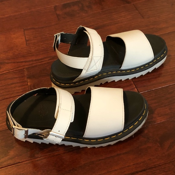 2020 Doc Marten Sandals Grey - Picture 3 of 6